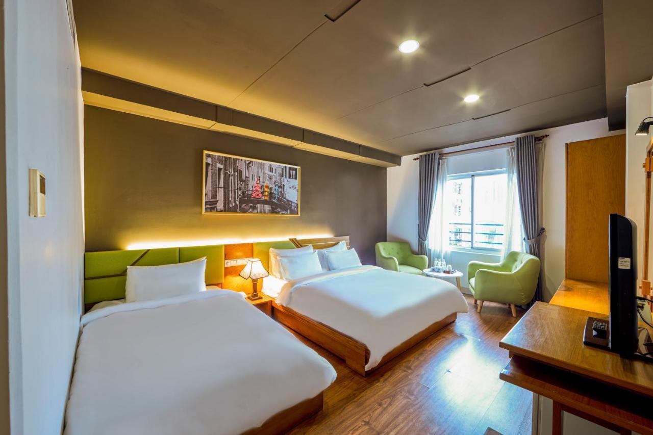The Noble Swan Hotel Saigon Хошимин Экстерьер фото