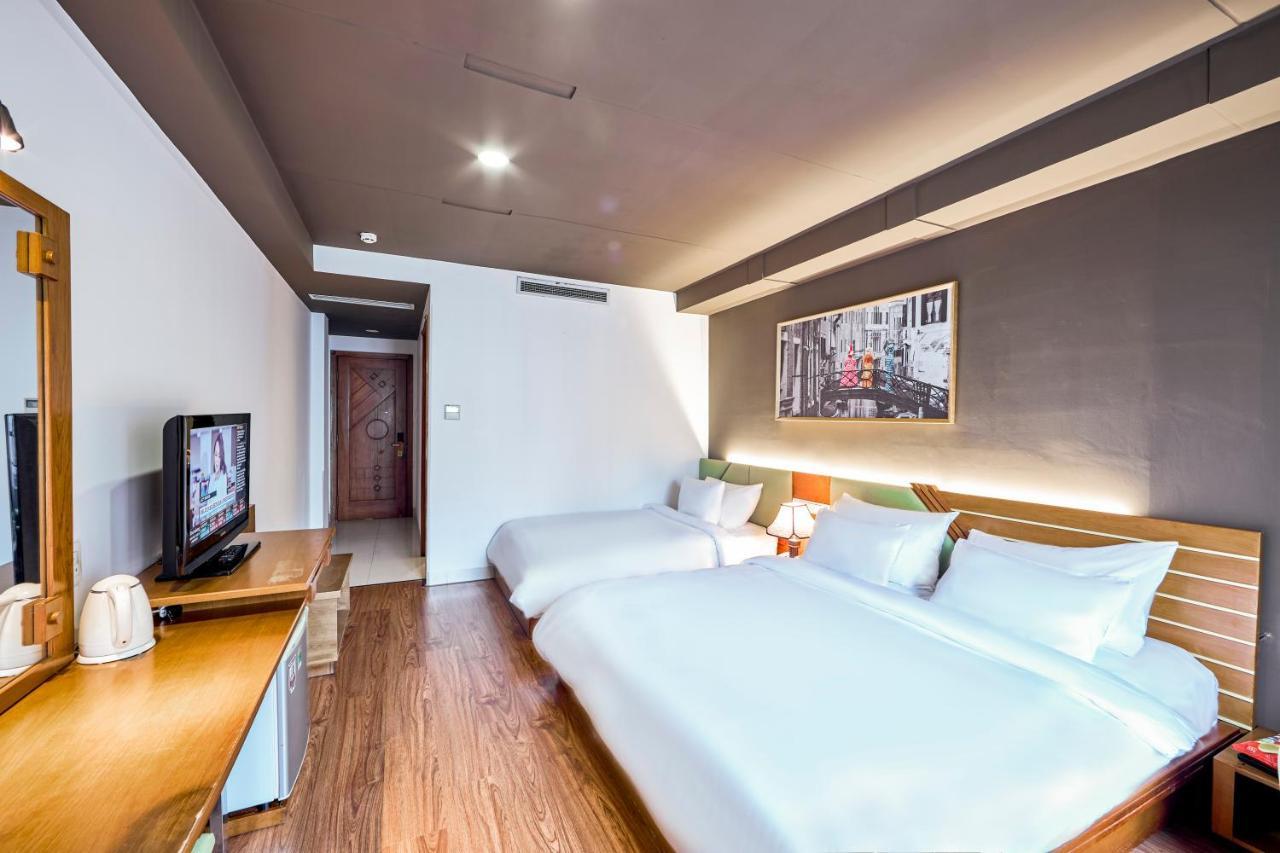 The Noble Swan Hotel Saigon Хошимин Экстерьер фото